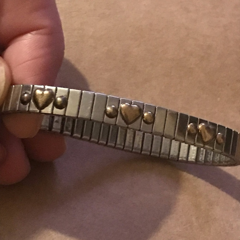 ZOPPINI silver- tone stretch Bracelet with gold hearts. SIGNED 750 (18K) Italy
